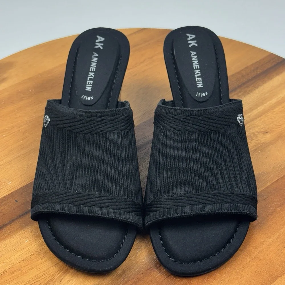 New NWOB Womens Anne Klein iFlex Capley Black Knit Slip On Wedge Sandals Size 8